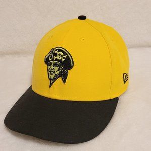 Fitted Pittsburgh Pirate Baseball Hat